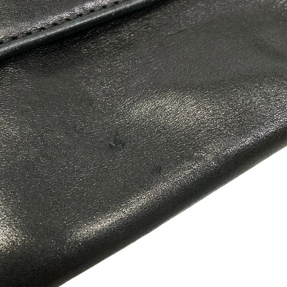 CHANEL shoulder bag